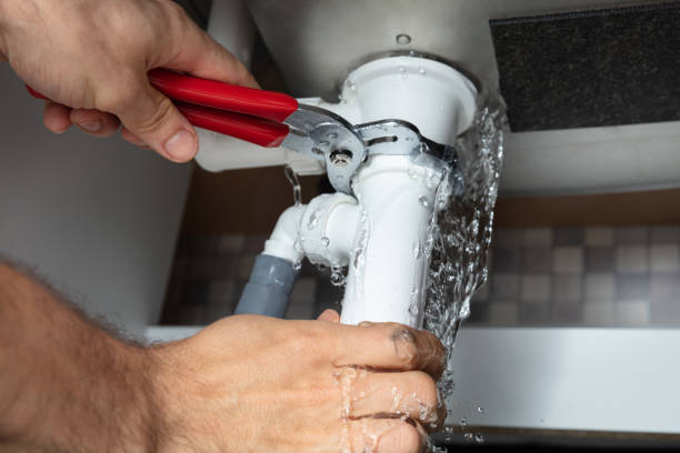 Best Emergency water damage restoration  in Lake Lakengren, OH