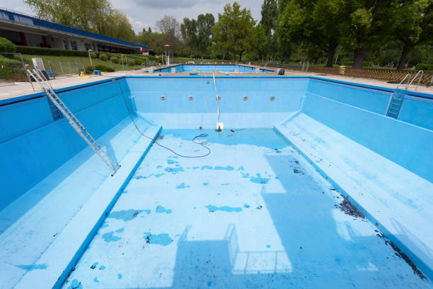Best Professional water damage repair  in Lake Lakengren, OH